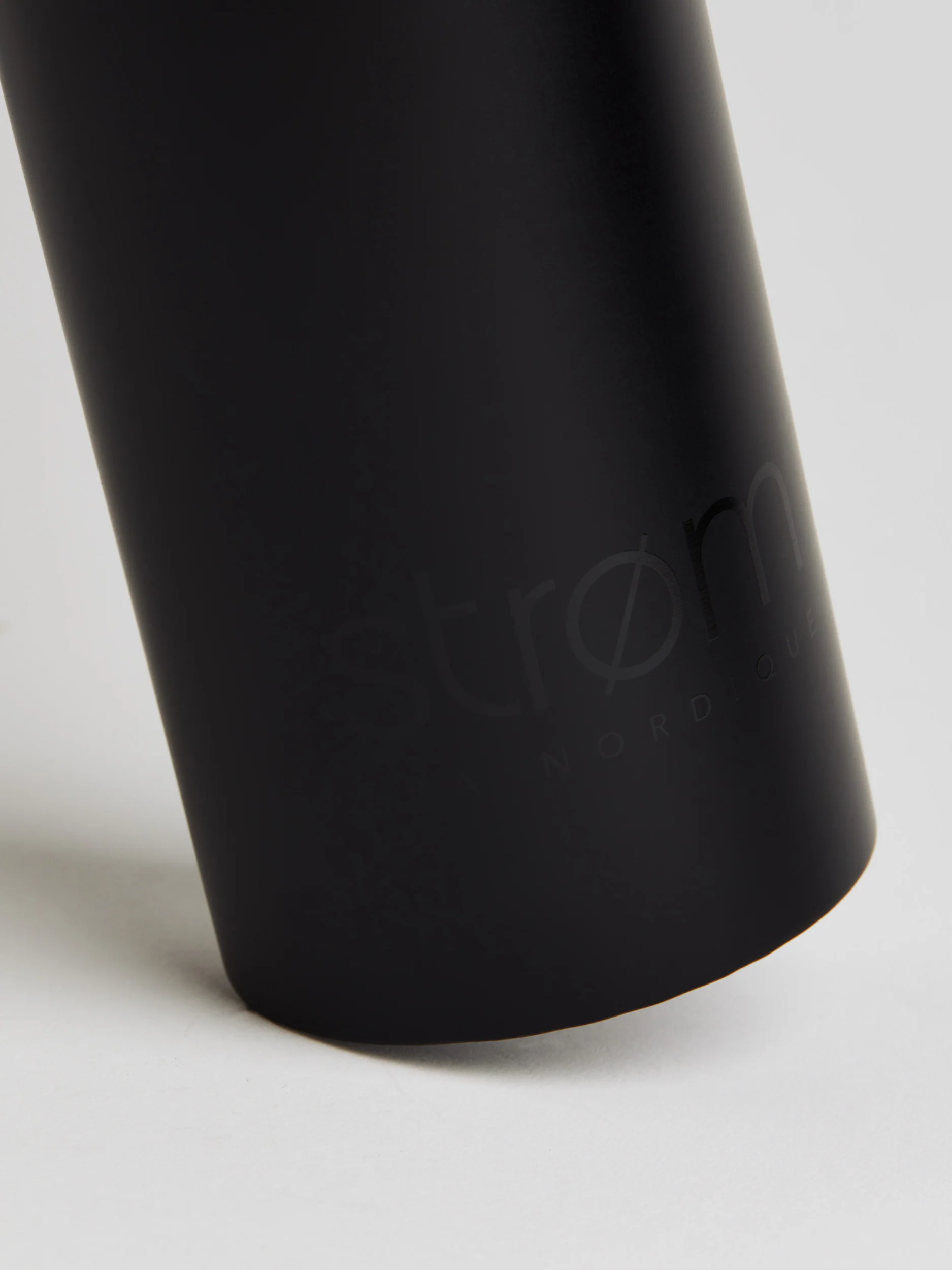 Gourde isotherme avec sangle - Image 3