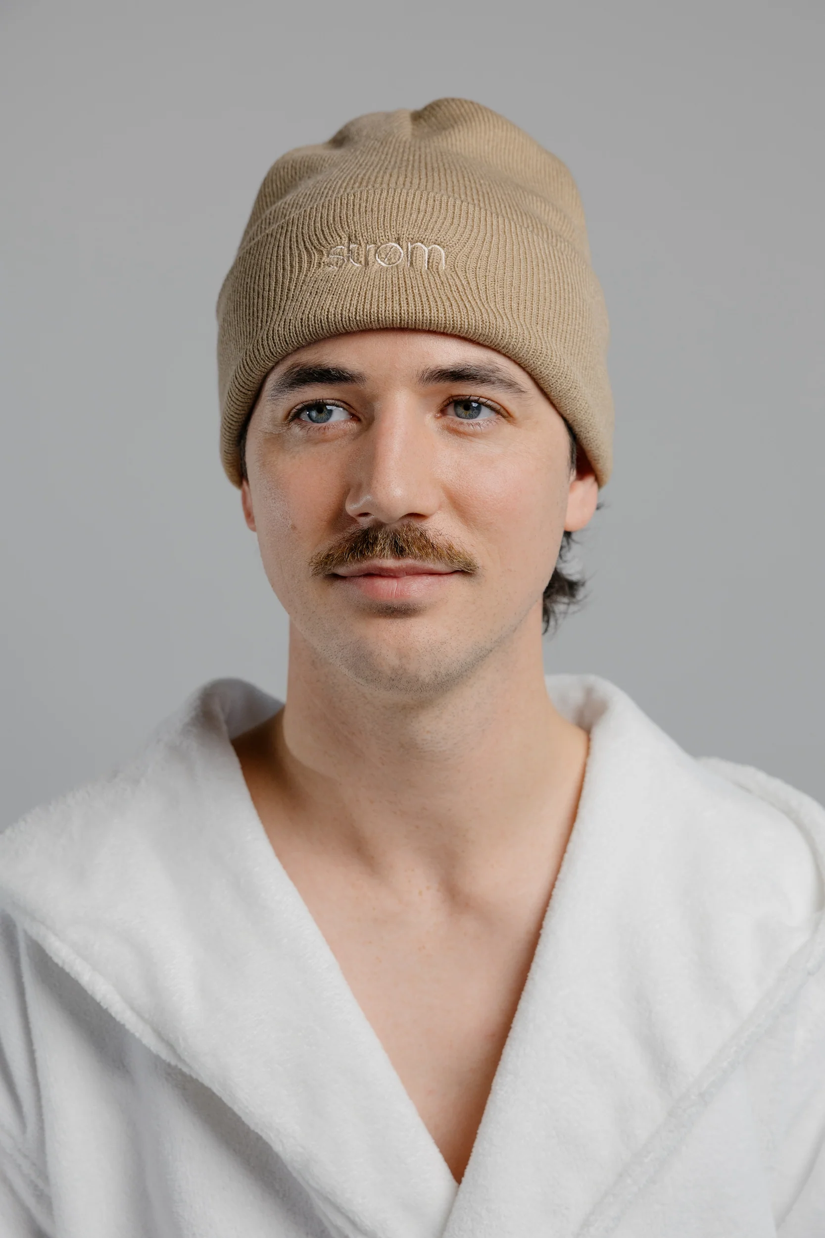 Tuque tricot à revers - Image 4